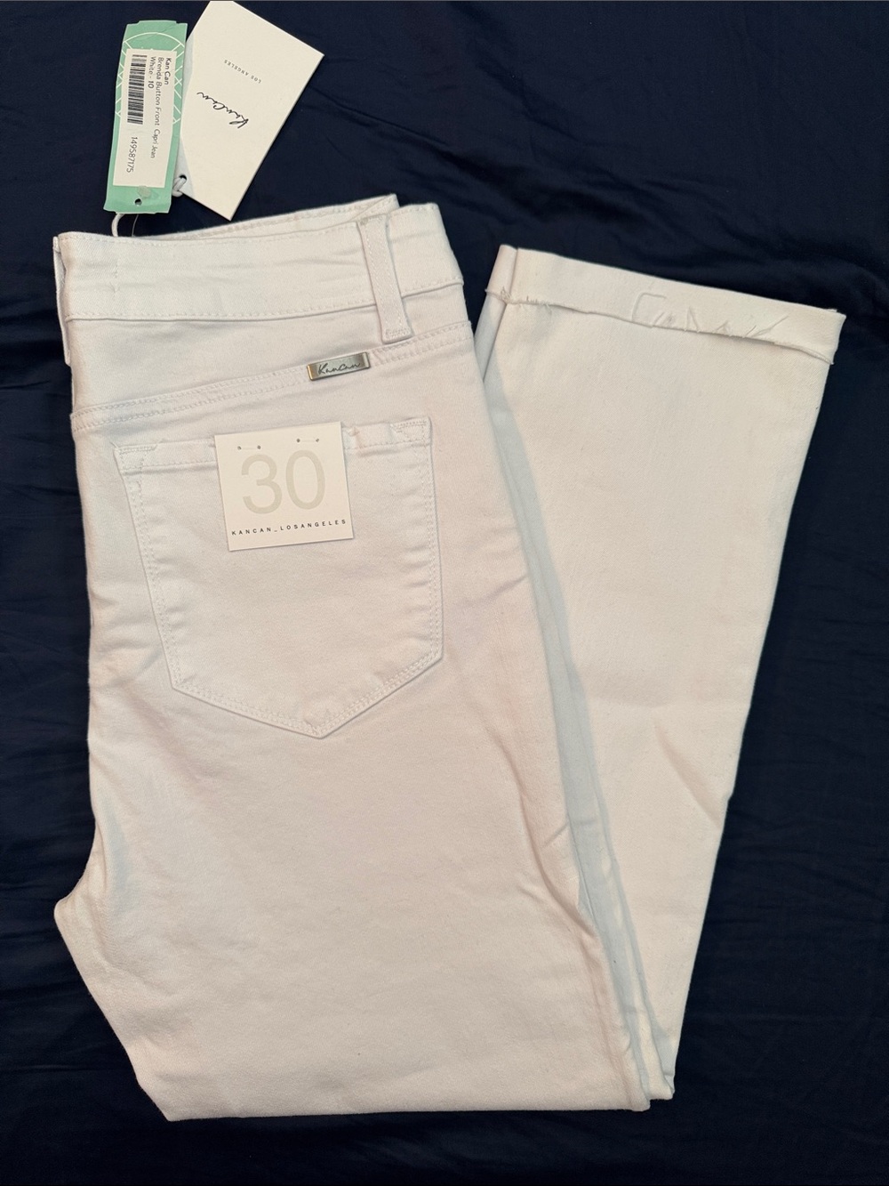 KanCan Women’s White Straight Cropped Jeans